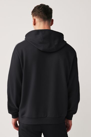 Sportswear house deals