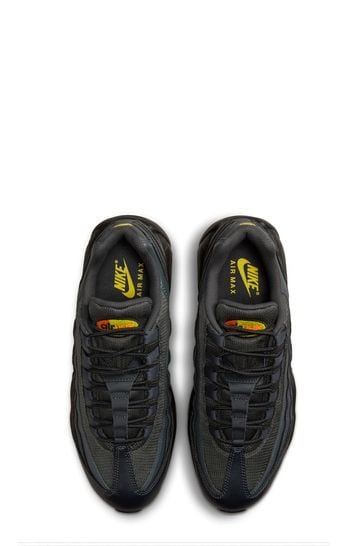 Neon orange air max 95 hotsell
