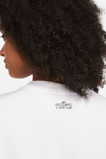 Nike white sale crew neck sweatshirt