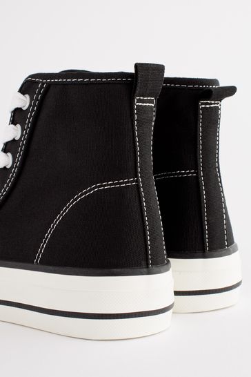 White and black chunky trainers best sale