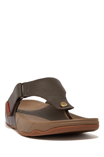 Buy FitFlop Trakk II Brown Flip Flops from the Laura Ashley online