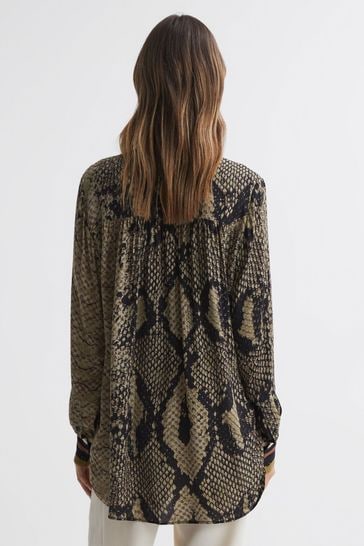 H&m snakeskin top blouse