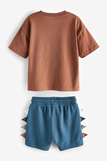 Cheap shorts hotsell and t shirts