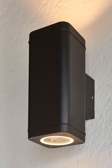 Single bulb on sale outdoor light fixture