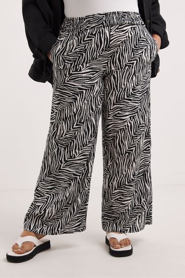 H&m hotsell zebra trousers