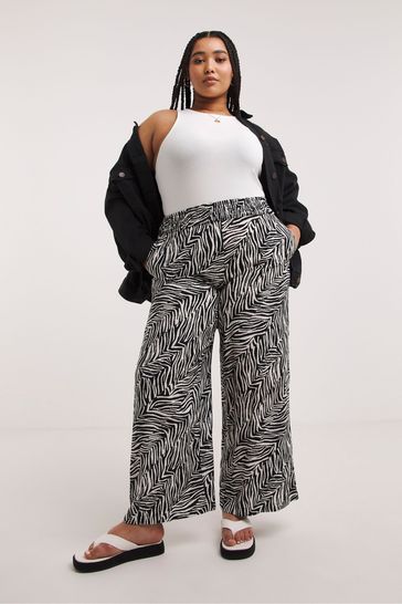 lightweight black trousers