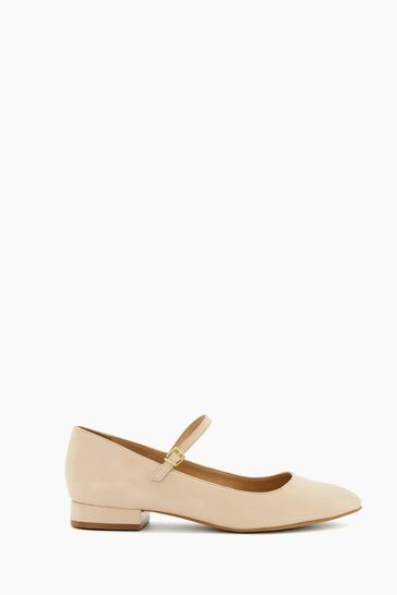 Cream shop shoes next