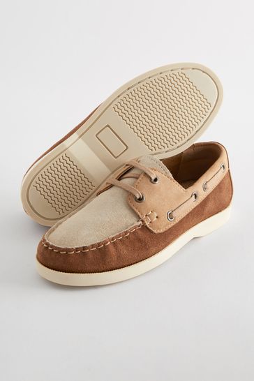 Non leather store boat shoes