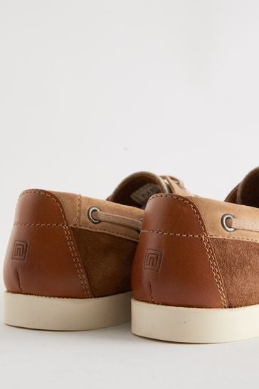 Non leather shop boat shoes
