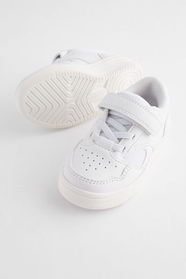 Next baby clearance boy trainers