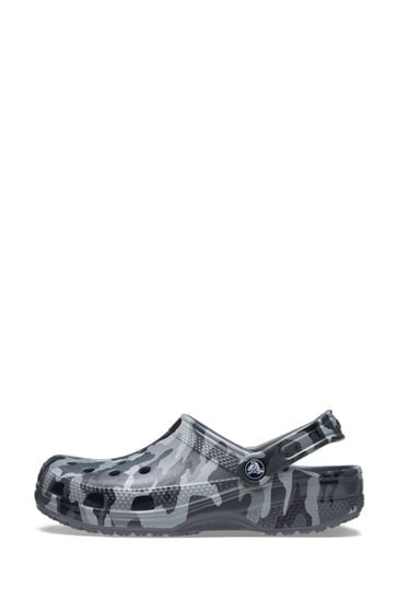 Crocs camo sandals shop