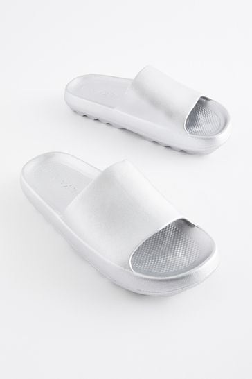 Silver Metallic Beach Chunky Sliders