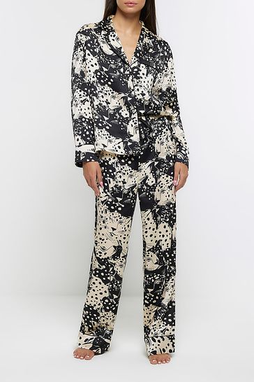 Womens pyjamas river on sale island
