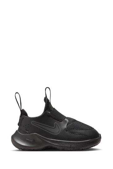 Nike infant trainers top