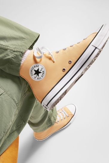 Converse Yellow Chuck Taylor All Star Trainers