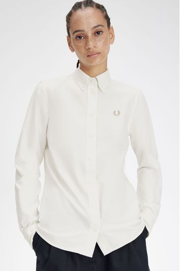 Fred perry white sales shirt