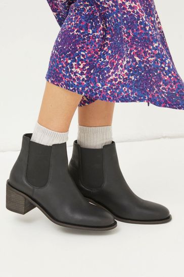 Depp leather top heeled chelsea boots