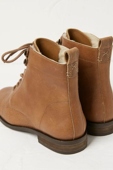 Fat face hotsell tan ankle boots