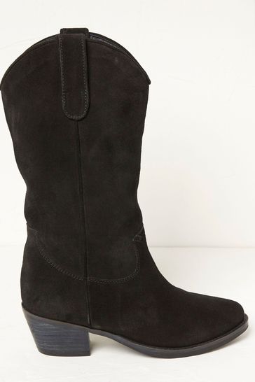 Black short heel boots shop