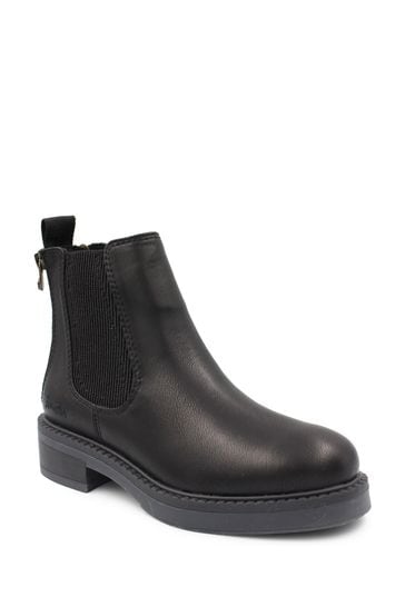 Black zip sales chelsea boots