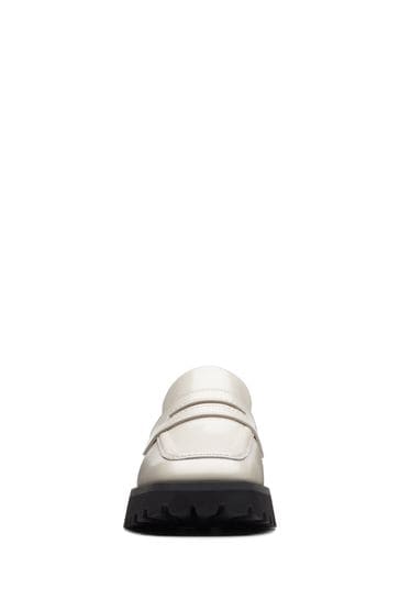 Clarks premium leather on sale cream