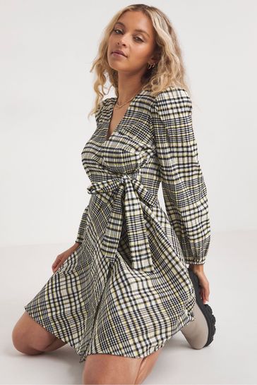 Simply be wrap 2025 dress