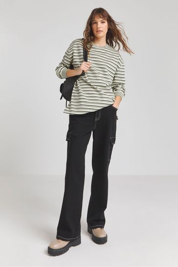 Side discount split sweatshirt