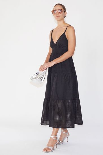 Black strappy summer dress 2025