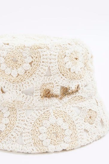 River island bucket 2025 hat