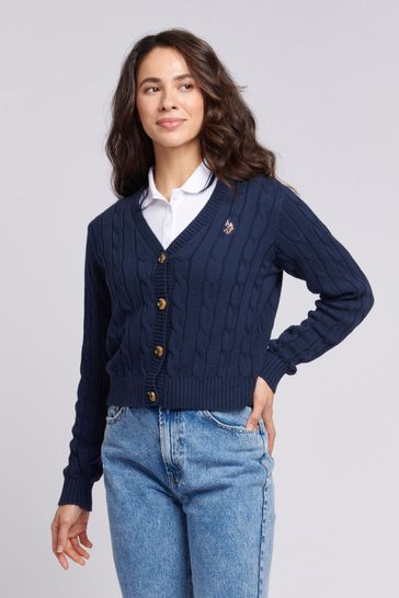 Polo under cardigan 2025