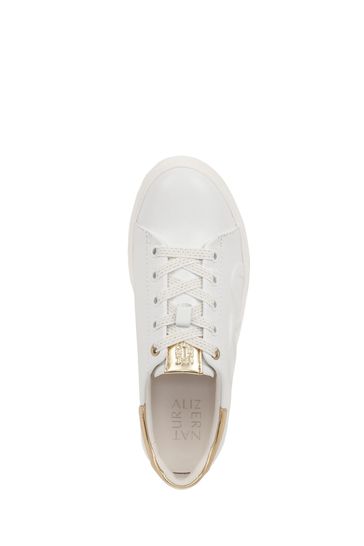 Naturalizer morrison best sale black