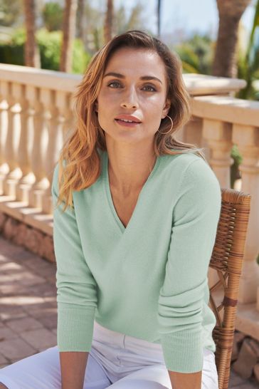 Pure Collection Cashmere V-Neck Sweater