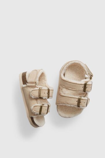 Gap clearance sandals uk
