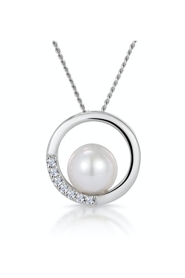 The Diamond Store White Pearl and Diamond Circle Stellato Necklace in 9K White Gold