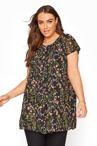 Yours Curve Black Floral Pleat Front Short Sleeve Top