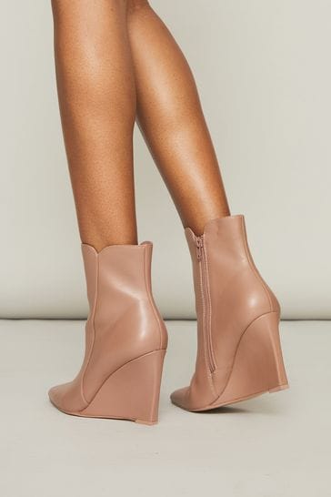 Mid wedge shop boots