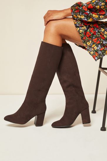 Mid deals heel boot