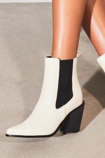 White heeled chelsea store boots
