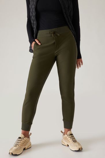 Athleta hybrid top trek jogger