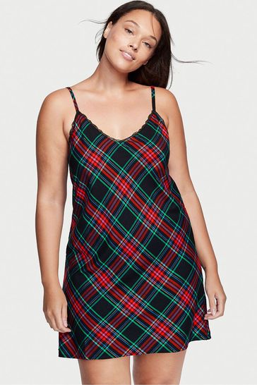 V neck slip outlet