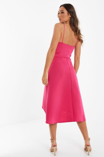 Dip hem dress quiz top