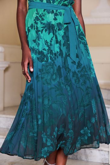 V A Love Roses Blue Ombre Flutter Cap Sleeve Belted Pleated Maxi Dress