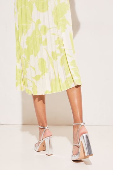 Public desire best sale lure