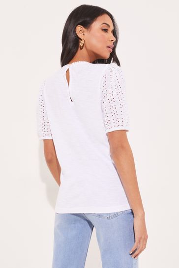 Broderie chandail 2025