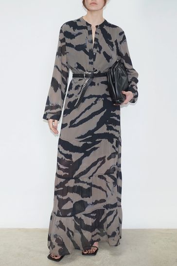 Blue skirt 2025 religion