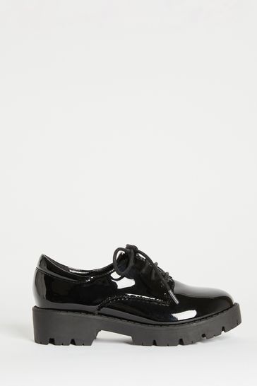 How to clean 2024 black patent leather shoes