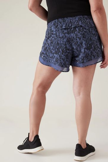 Athleta compression shorts deals