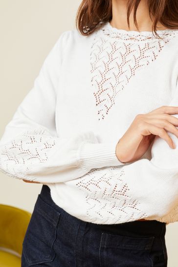 White wooly jumper discount