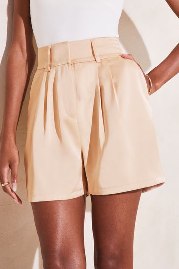 High waisted new arrivals shorts with belt