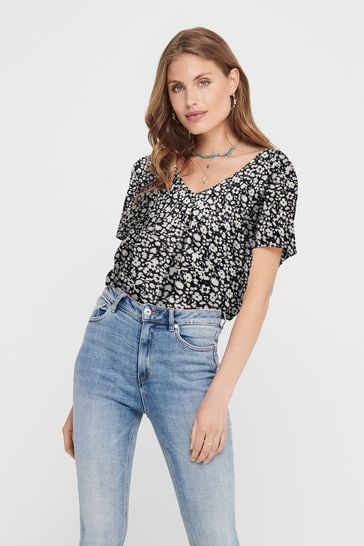 JDY Black Ditsy Floral V Neck Top